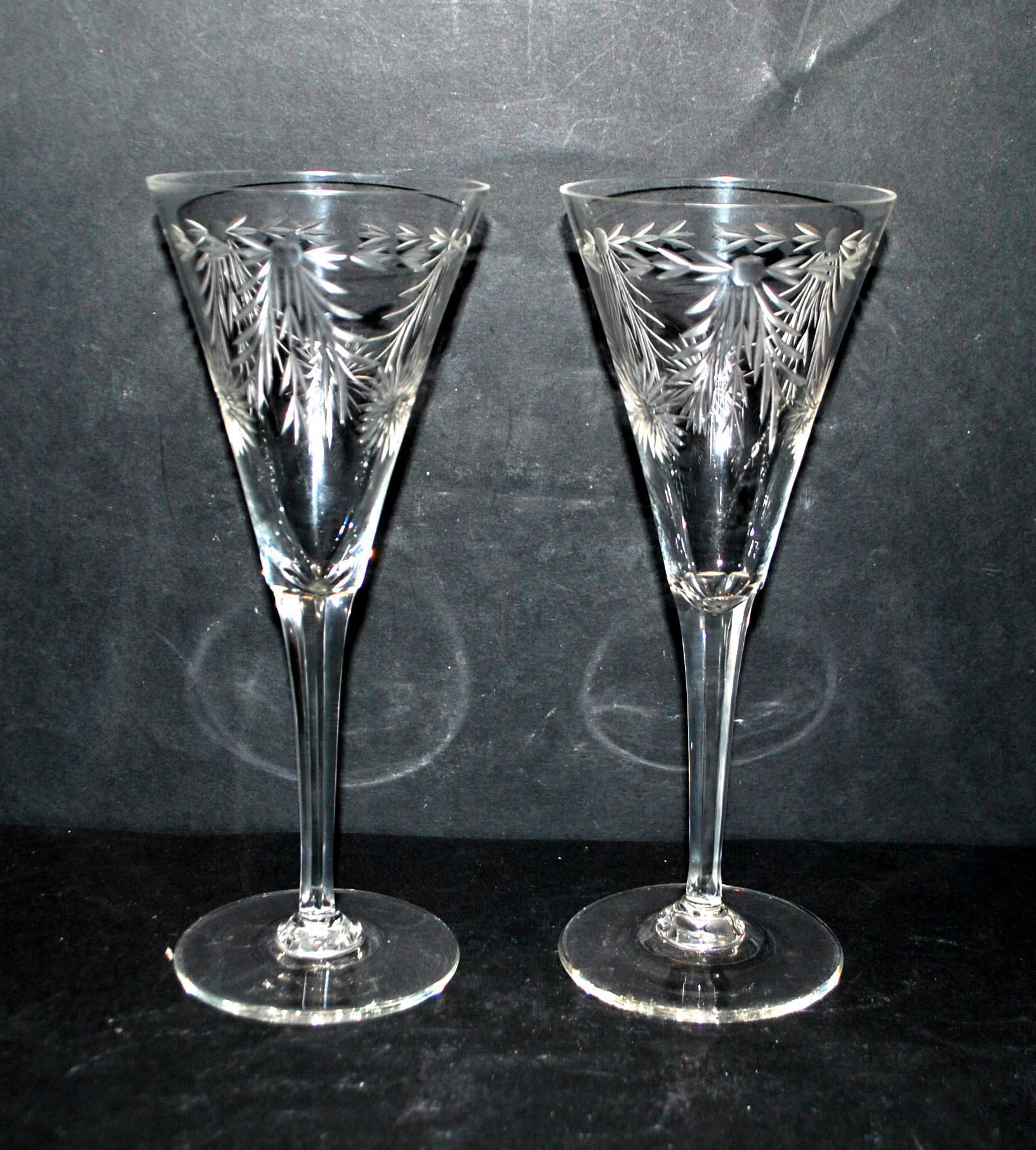SAINT-LOUIS Lot 2 Verres flûte champagne Roemer CRISTAL gravé guirlande 1900