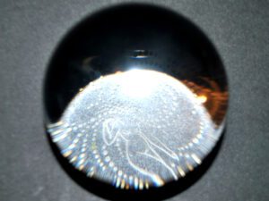 LALIQUE Boule presse-papier sirène naïade cristal - femme nue signé