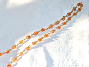 Collier sautoir vintage en pierre naturelle orange AMBRE ou CORNALINE 47cm fermé