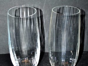 Lot 2 verres à jus vintage verre moulé côtes vénitiennes Portieux Vallerysthal? H15