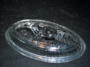 Couvercle de Beurrier VACHE en verre moulé Portieux? Vallerysthal?