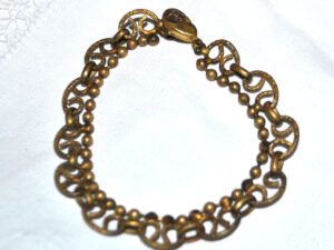 Bracelet vintage en laiton gourmette rétro perle 19 cm