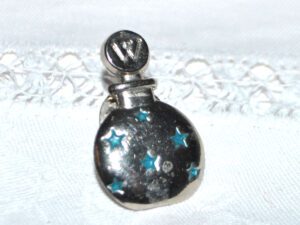 WORTH Pins broche Flacon Parfum - Bijou parfumeur "Dans la nuit" Worth Paris