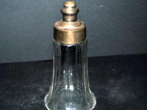 Sucrier Saupoudreuse La Parfaite SGDG en verre et métal argenté ART DECO
