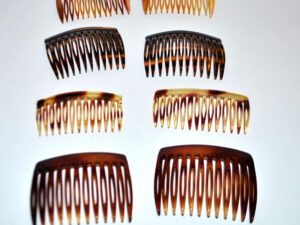 Lot 8 Peignes à cheveux vintage bakélite façon écaille Made in France et Italy