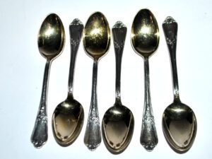 DEETJEN Lot 6 cuillères à café moka métal argenté Louis XV Rocaille n°25