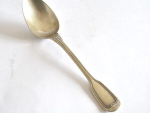 CHRISTOFLE Cuillère à café CHINON en métal argenté au filet 13.8cm