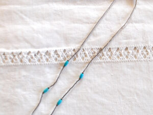 Collier Chaîne vintage en Argent STERLING - Maille fine et perles de turquoise