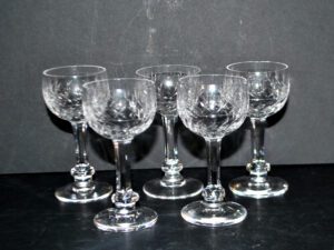 SAINT-LOUIS Lot 5 verres liqueur en cristal modèle 1930 METRA Taille 4593