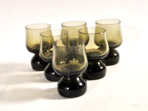 Lot 6 verres shooter vintage en verre fumé 1970-1980 Italie