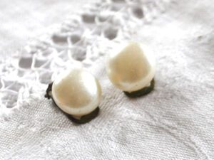 Boucles d'oreilles CLIPS vintage Puces PERLE nacré 1cm