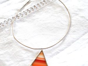 Collier jonc vintage - tour de cou rigide pendentif vitrail verre