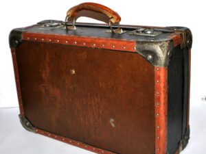 Valise vintage en bois, toile enduite et cuir Marque GERST 1950