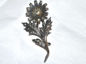 Broche ART NOUVEAU Fleur Marguerite en ARGENT et perles fines 1900