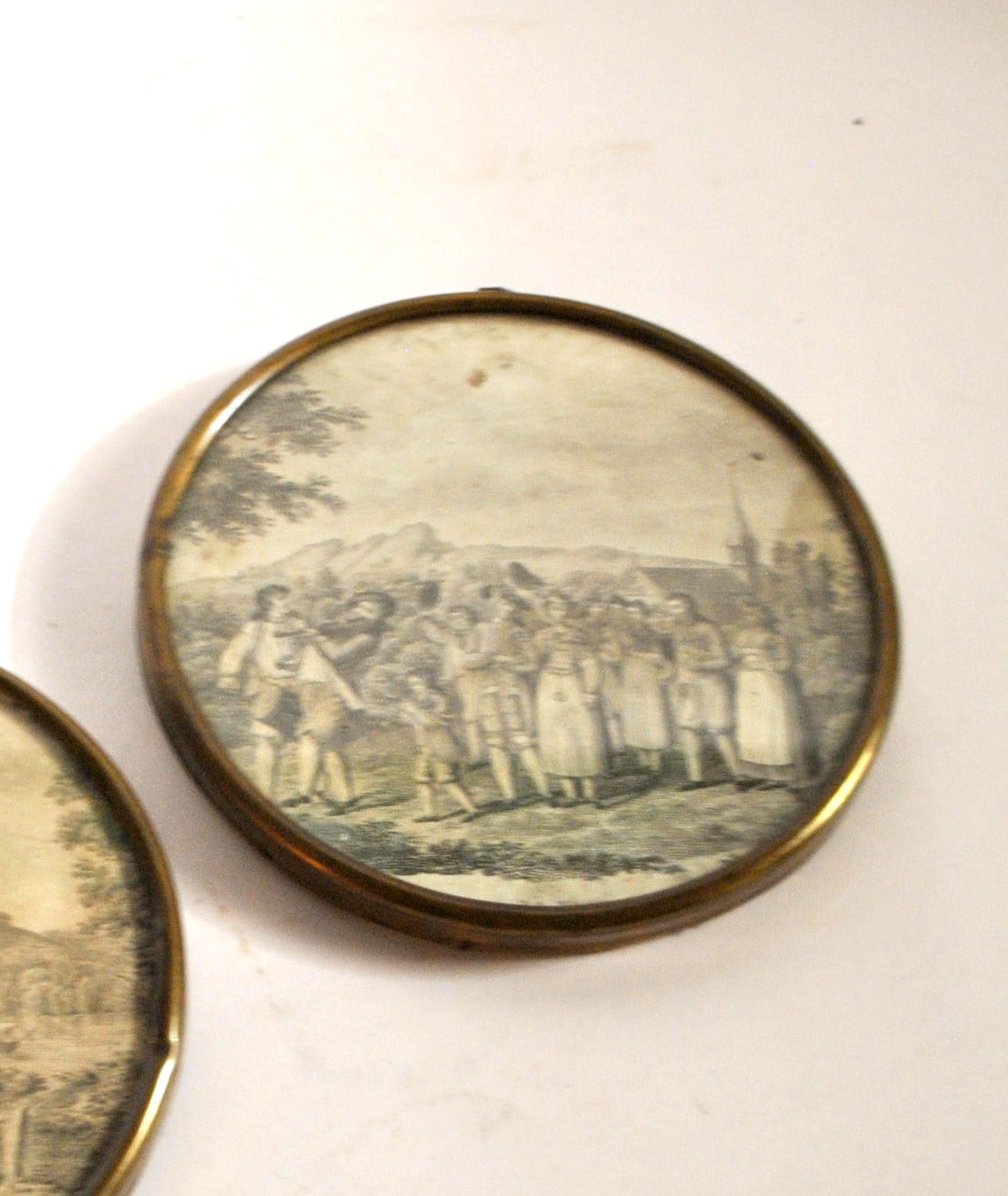 Lot 2 Tableaux médaillons Gravures romantiques Noce Mariage 1850 – Image 9