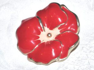 Broche vintage fantaisie Fleur Coquelicot Pensée en métal émaillé