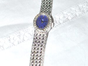 LIP Montre femme argenté vintage mouvement mécanique "Lip" FONCTIONNE