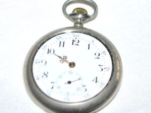 Montre à gousset MOERIS en acier 6.5 cm