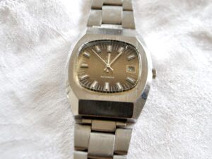 YEMA Montre homme acier vintage mouvement mécanique automatic FONCTIONNE 837563