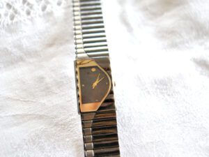 SEIKO Montre design vintage à quartz JAPAN Pile non-testé