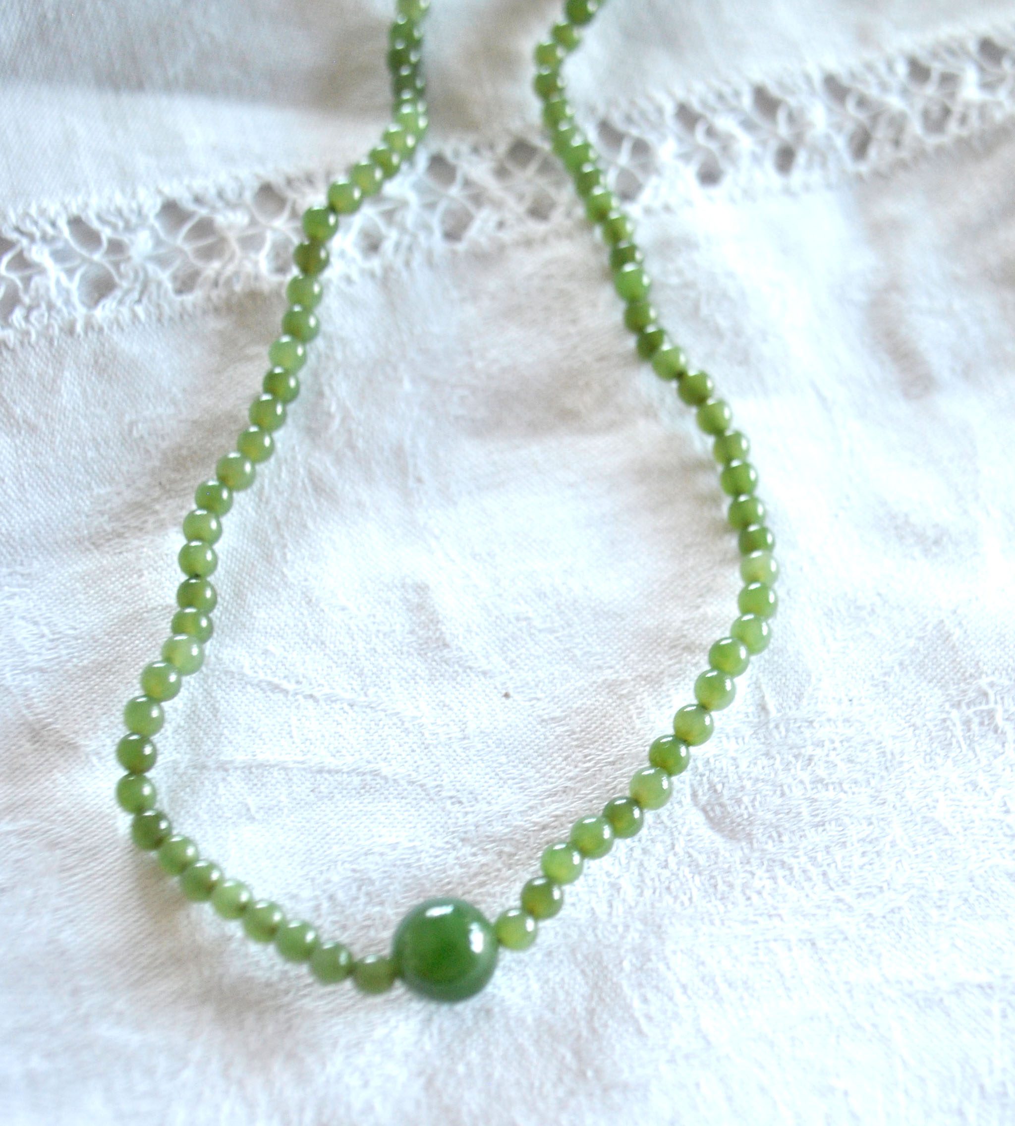 Collier ancien perle en pierre naturelle verte Jade jaspe? 34cm – Image 6
