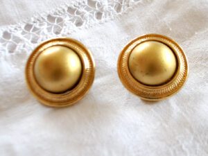 Boucles d'oreilles CLIPS doré - Bijou vintage AGATHA Paris