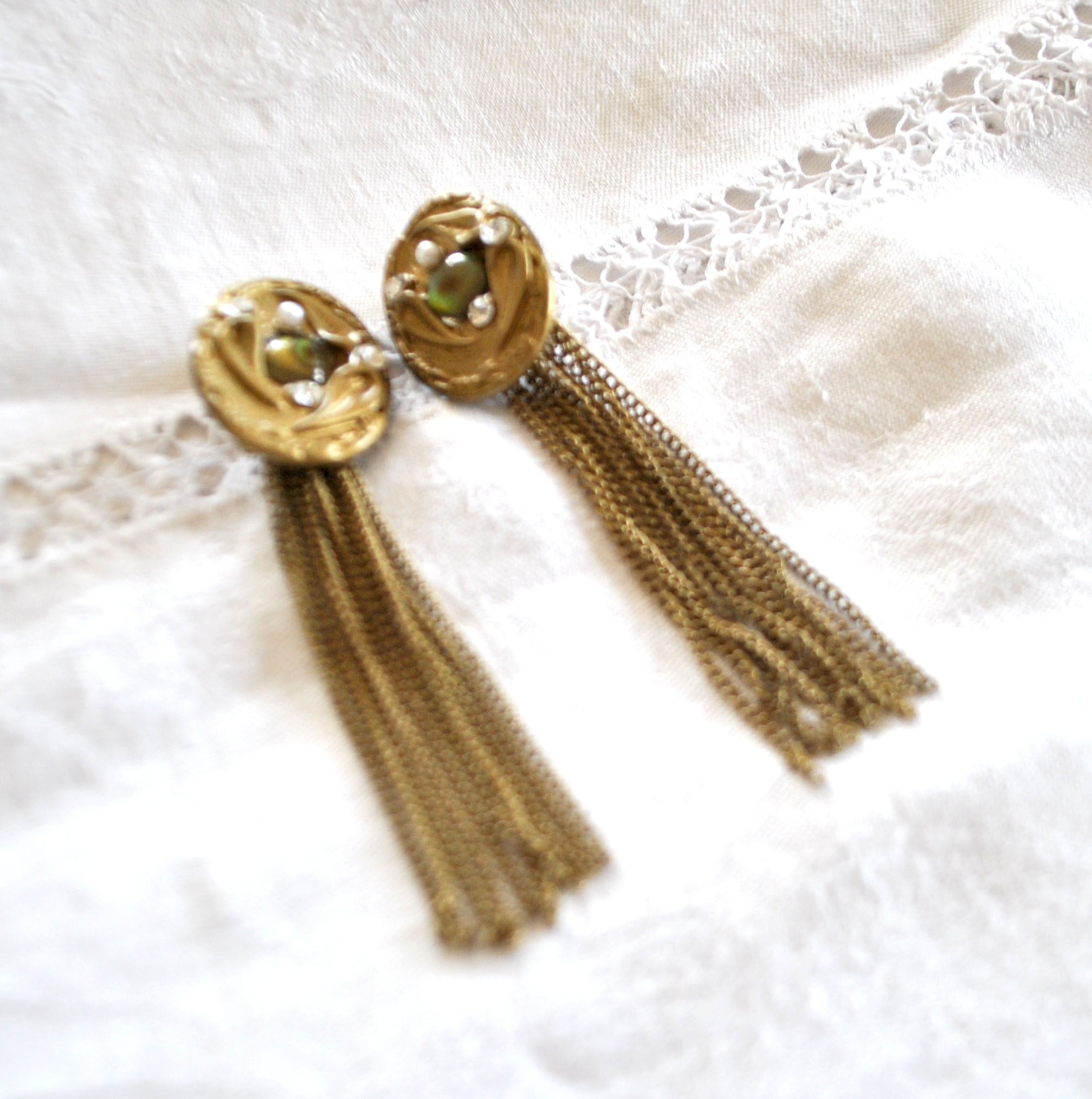 Boucles d'oreilles CLIPS cascade - Bijou créateur vintage 1980 style MARENA Talosel Vautrin – Image 6