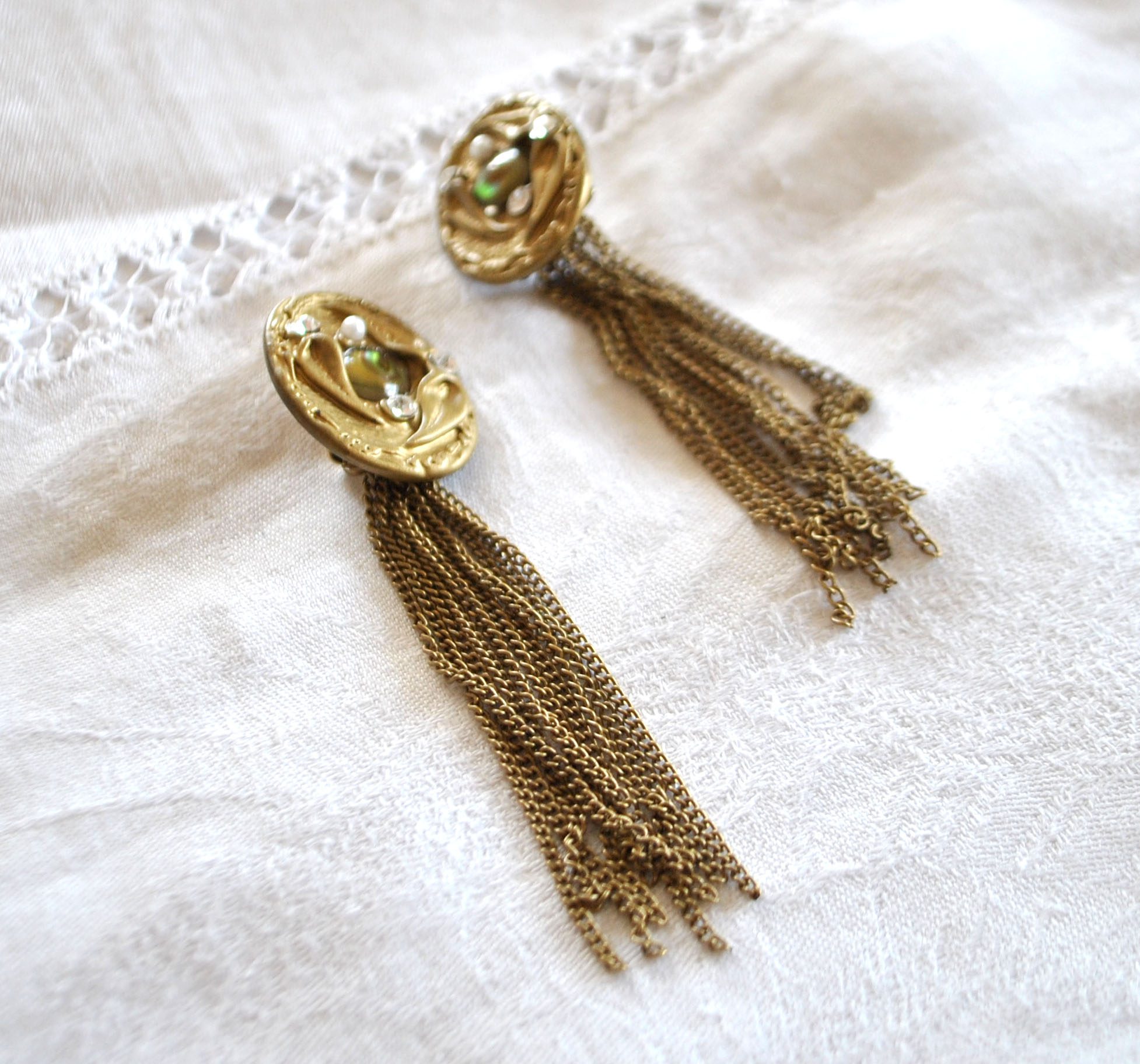 Boucles d'oreilles CLIPS cascade - Bijou créateur vintage 1980 style MARENA Talosel Vautrin – Image 3