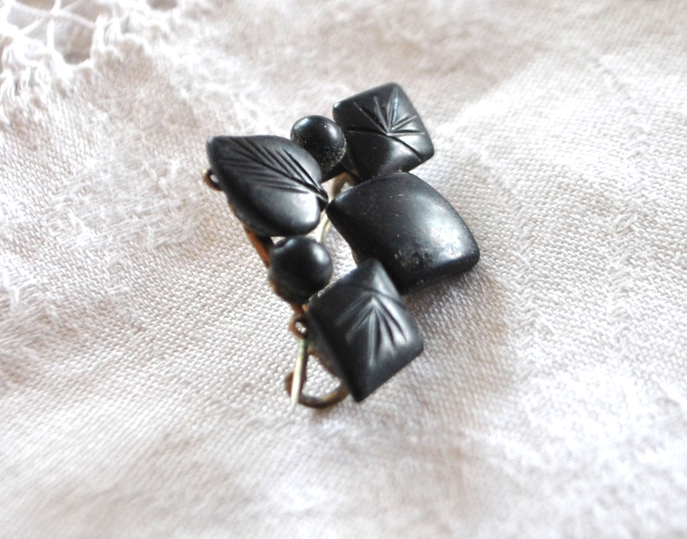 Broche ancienne en pierre noir jais - Bijou de deuil 1900 – Image 12