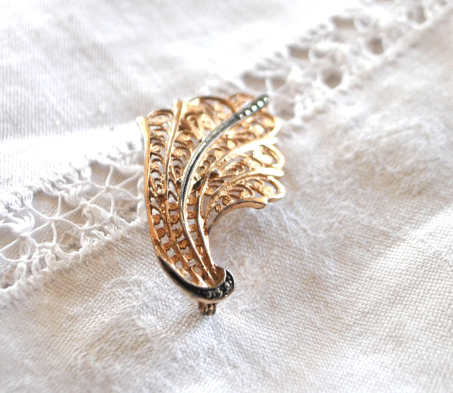 Broche OR sur Argent 835 Vermeil - Corne abondance filigrane marcassite – Image 10