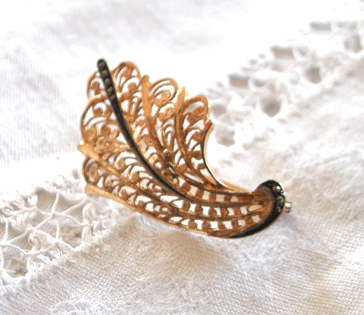 Broche OR sur Argent 835 Vermeil - Corne abondance filigrane marcassite – Image 11
