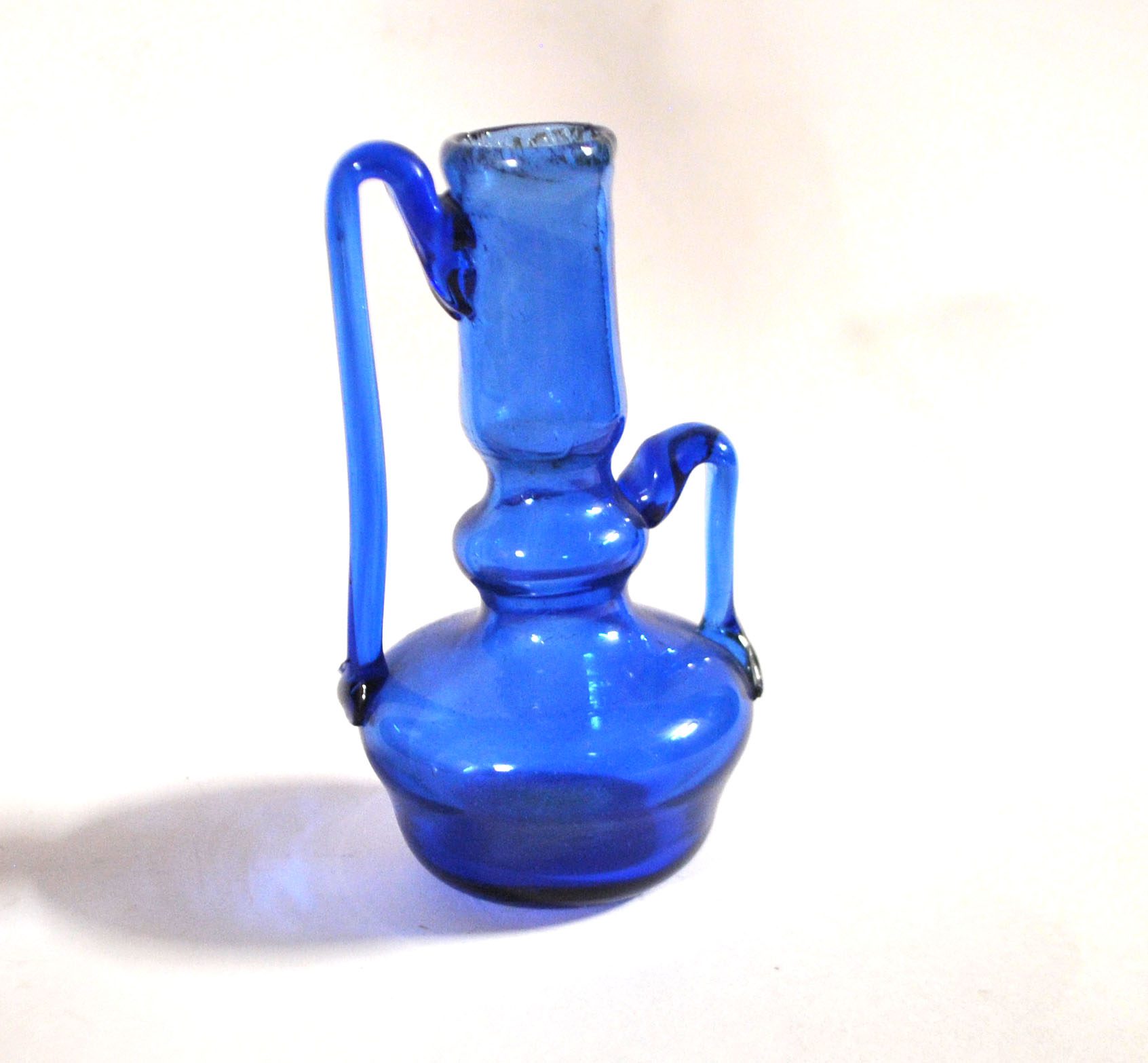 Vase soliflore flacon miniature ancien en verre soufflé bleu ARTISANAT 1900 – Image 7