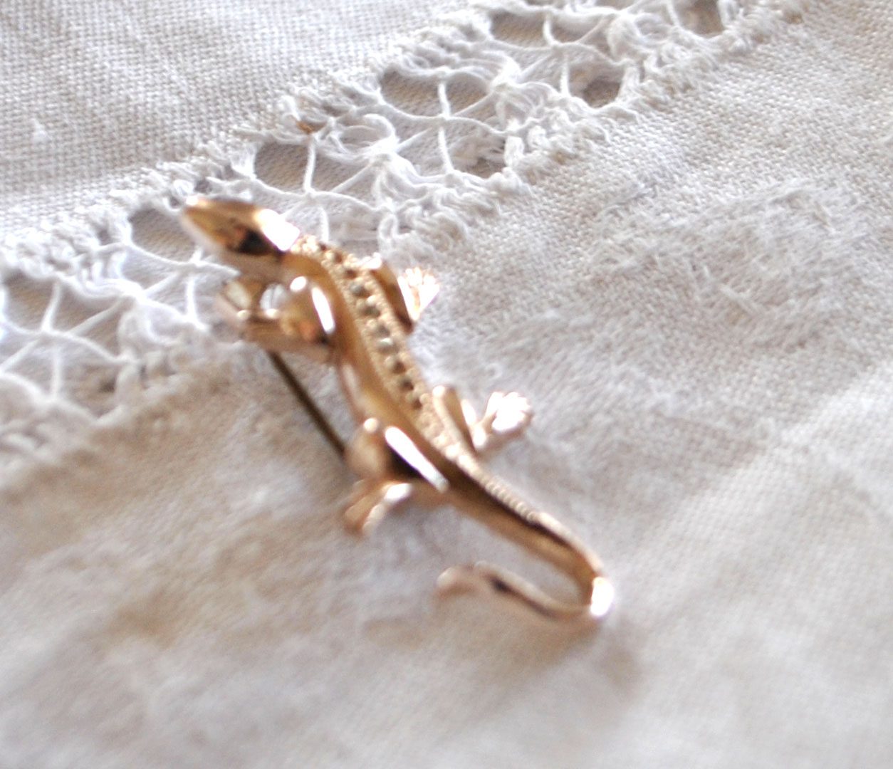 Broche vintage Lézard en métal salamandre - Bijou fantaisie – Image 2