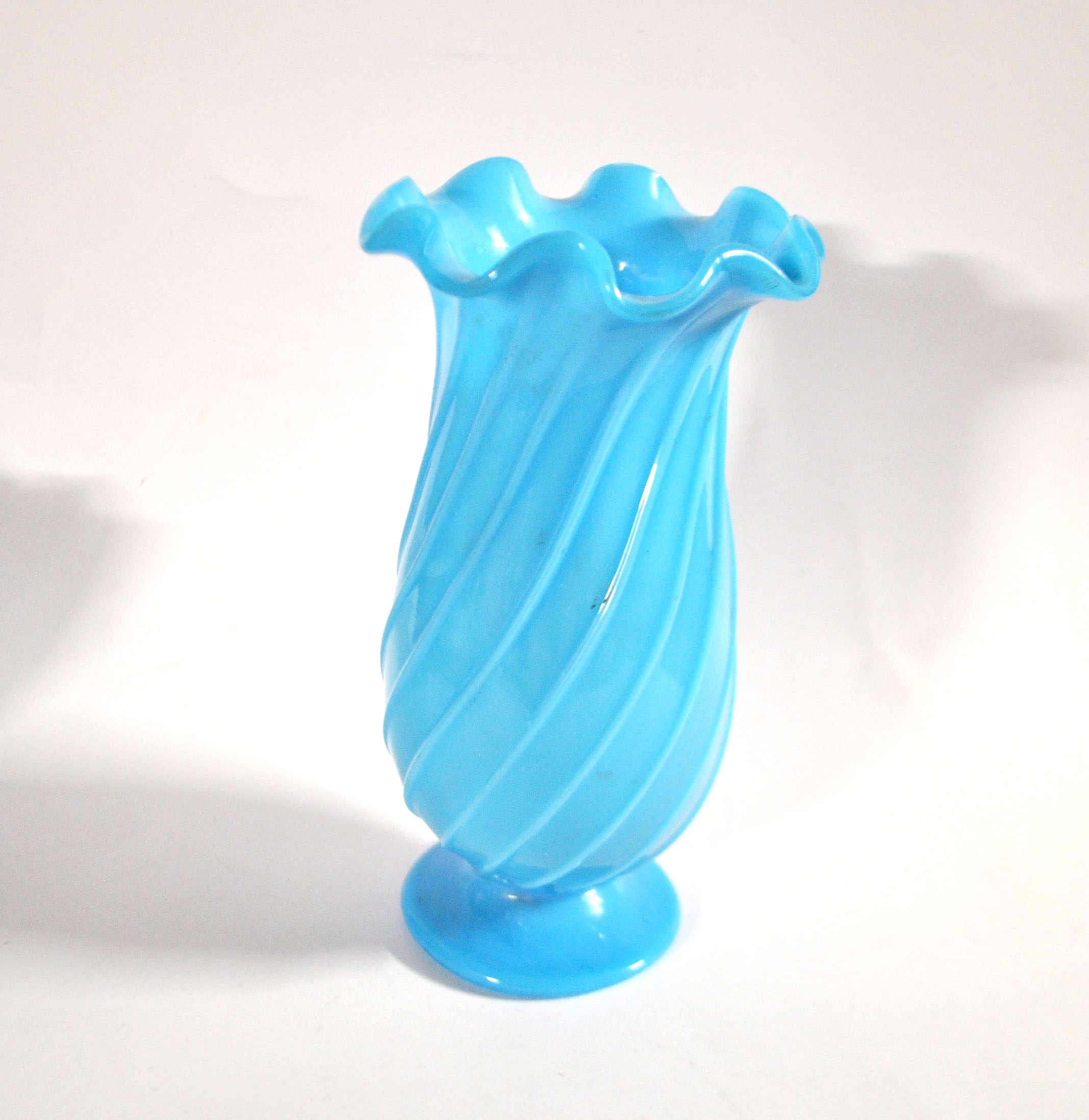 Vallerysthal Vase ancien en opaline soufflé bleu turquoise côtes torses – Image 2