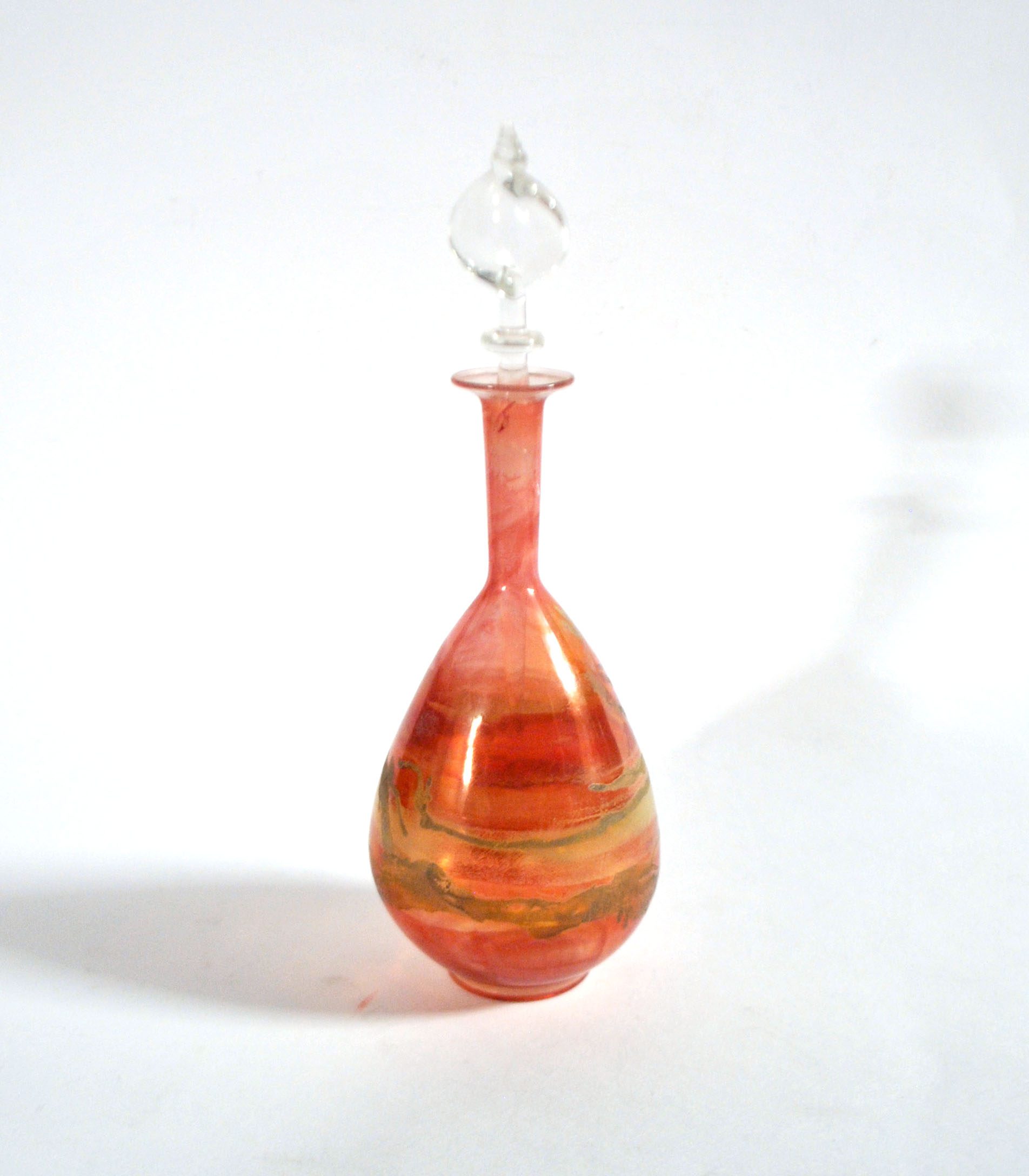 Flacon à parfum en verre soufflé orange irisé Verrier Philippe MERLOZ