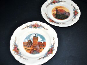 SARREGUEMINES Lot 2 assiettes à dessert OBERNAI Décor LOUX 3 fleurs