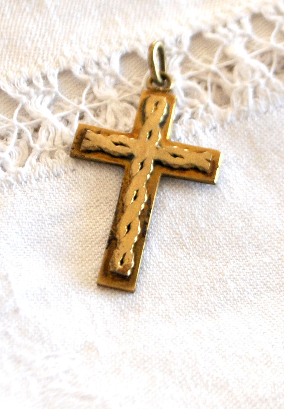 Pendentif croix tressage en Plaqué Or - Collier Bijou vintage – Image 4