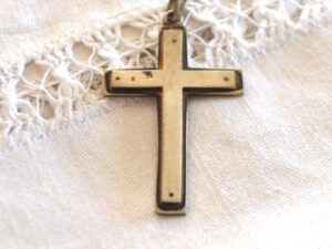 Pendentif croix en ARGENT 800 crabe - Collier Bijou rétro 1920