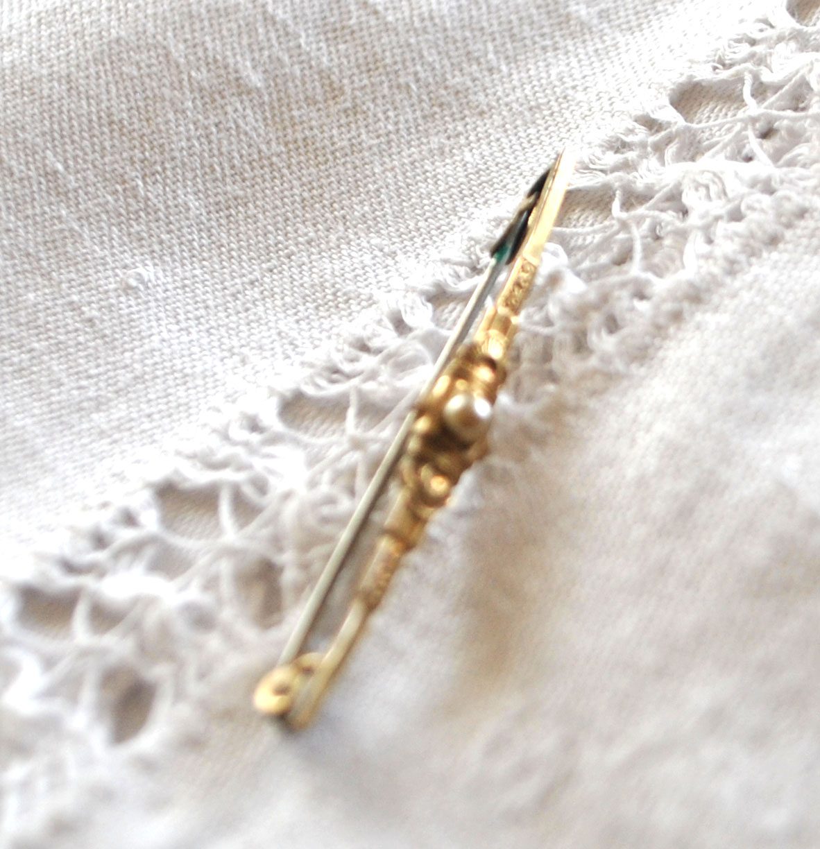 Broche ART DECO épingle fine Barrette Plaqué OR laminé + Perle 1920 – Image 10