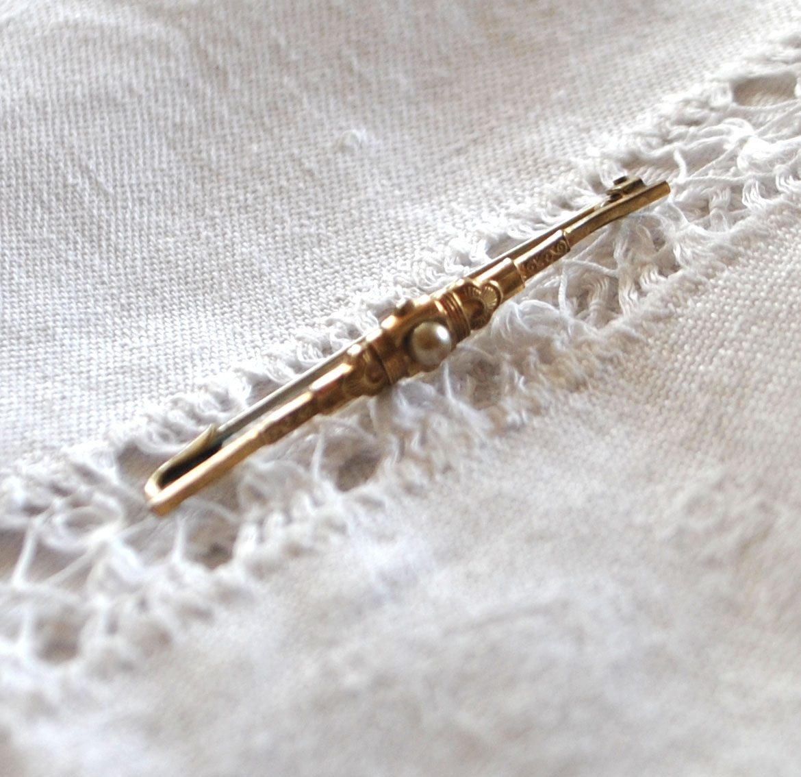 Broche ART DECO épingle fine Barrette Plaqué OR laminé + Perle 1920 – Image 8
