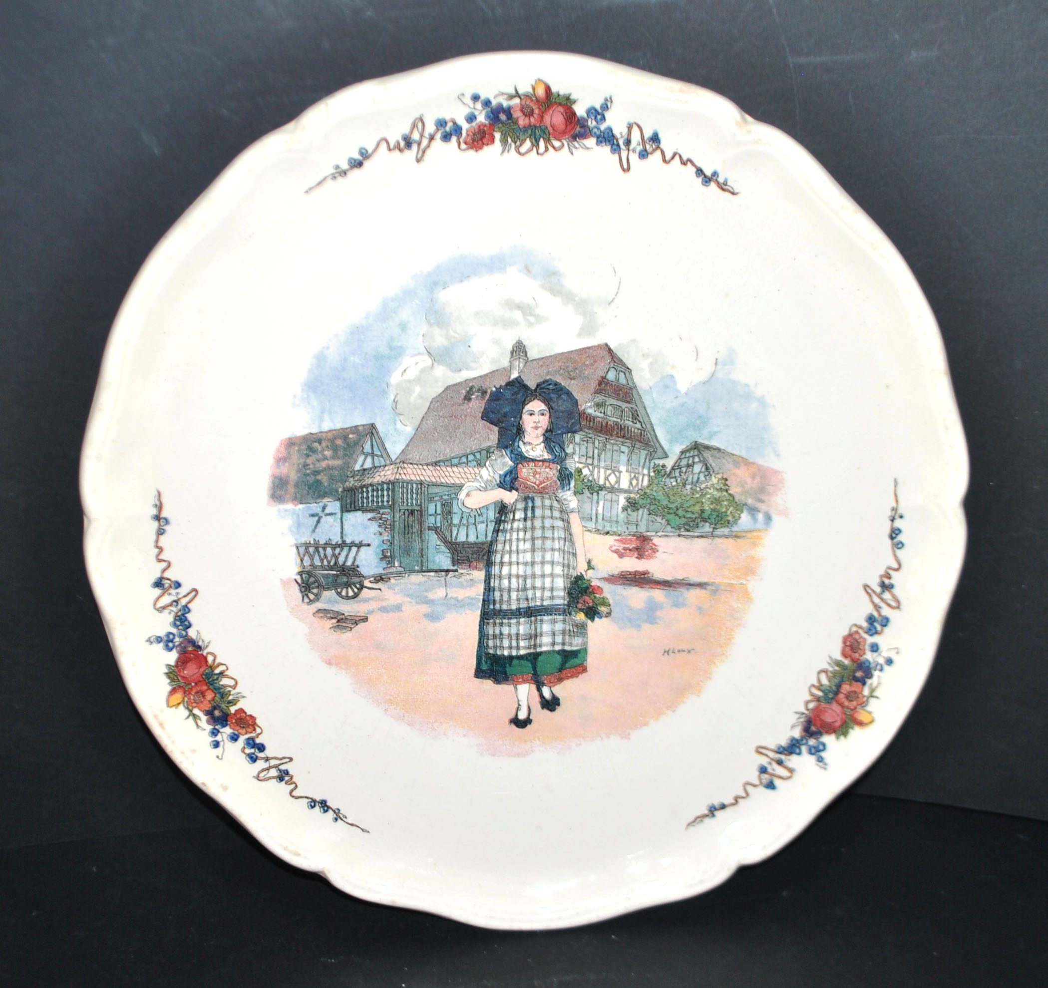 SARREGUEMINES Plat à tarte en faïence ALSACE décor "Obernai" Loux 34cm