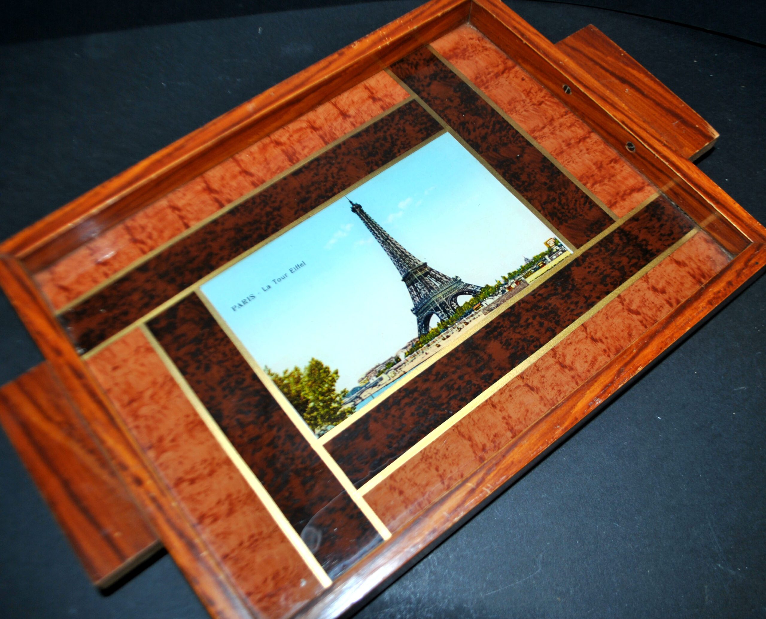 Plateau ART DECO Souvenir de Paris ART en bois et Verre Vue Tour Eiffel 1930 – Image 7