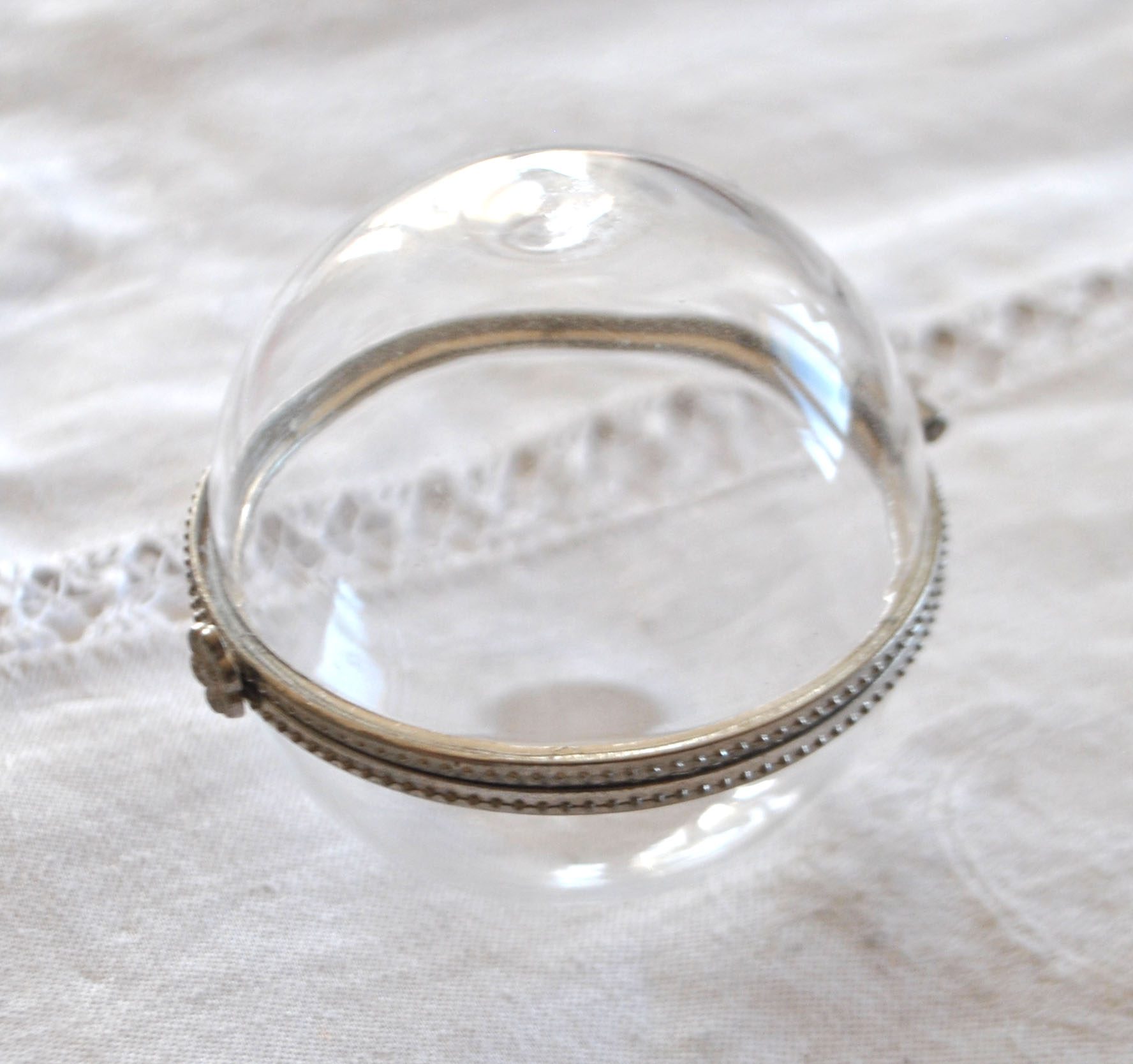 Boite à bijou boule en verre - Coffret baguier vintage – Image 4