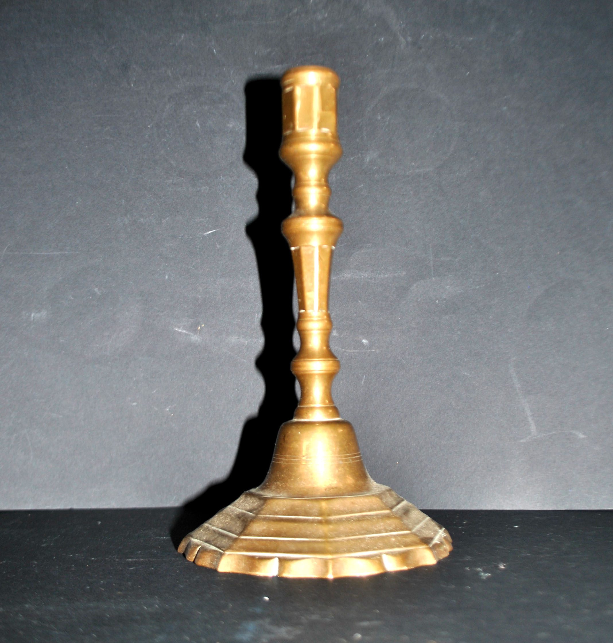 Bougeoir ancien BRONZE 18e s. chandelier octogonal chantourné Louis XIV 23.5cm – Image 7