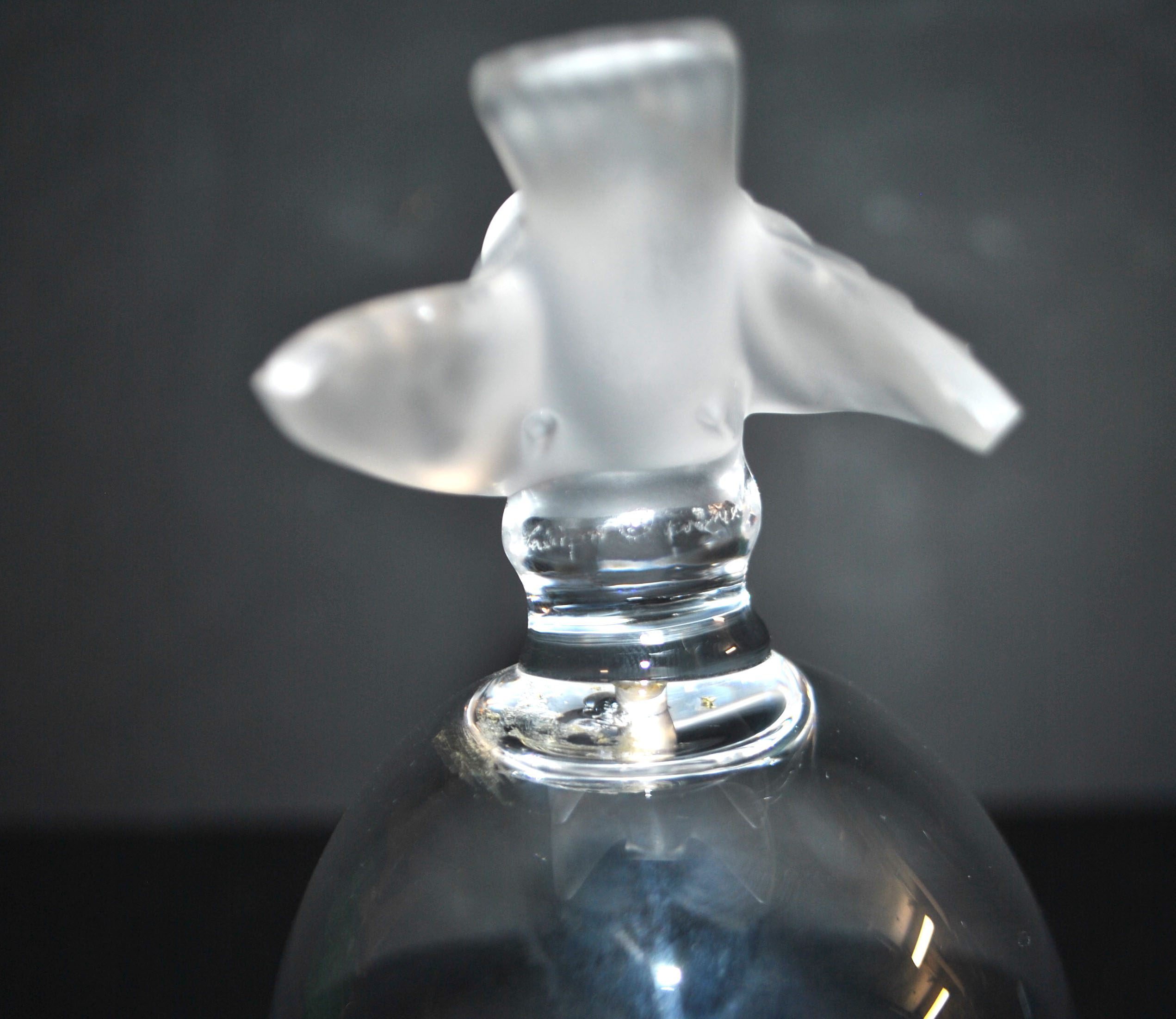 LALIQUE Cloche Oiseau Moineau effronté en cristal dépoli et signé – Image 6