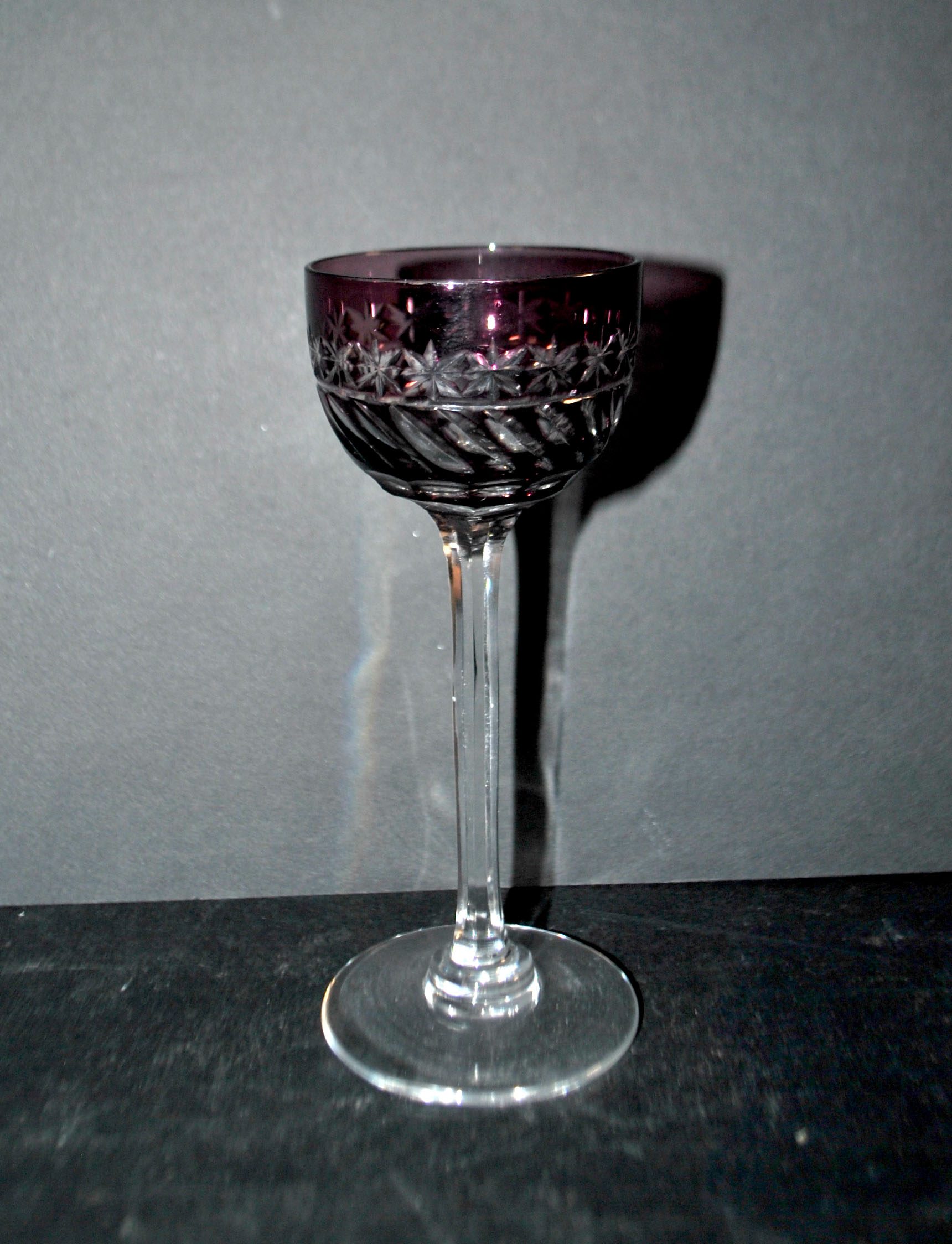 SAINT-LOUIS Verre à liqueur ancien METRA cristal doublé violine Roemer Overlay – Image 4