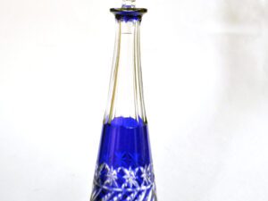 SAINT-LOUIS Carafe Metra en cristal doublé Overlay bleu cobalt - liqueur H31.5cm