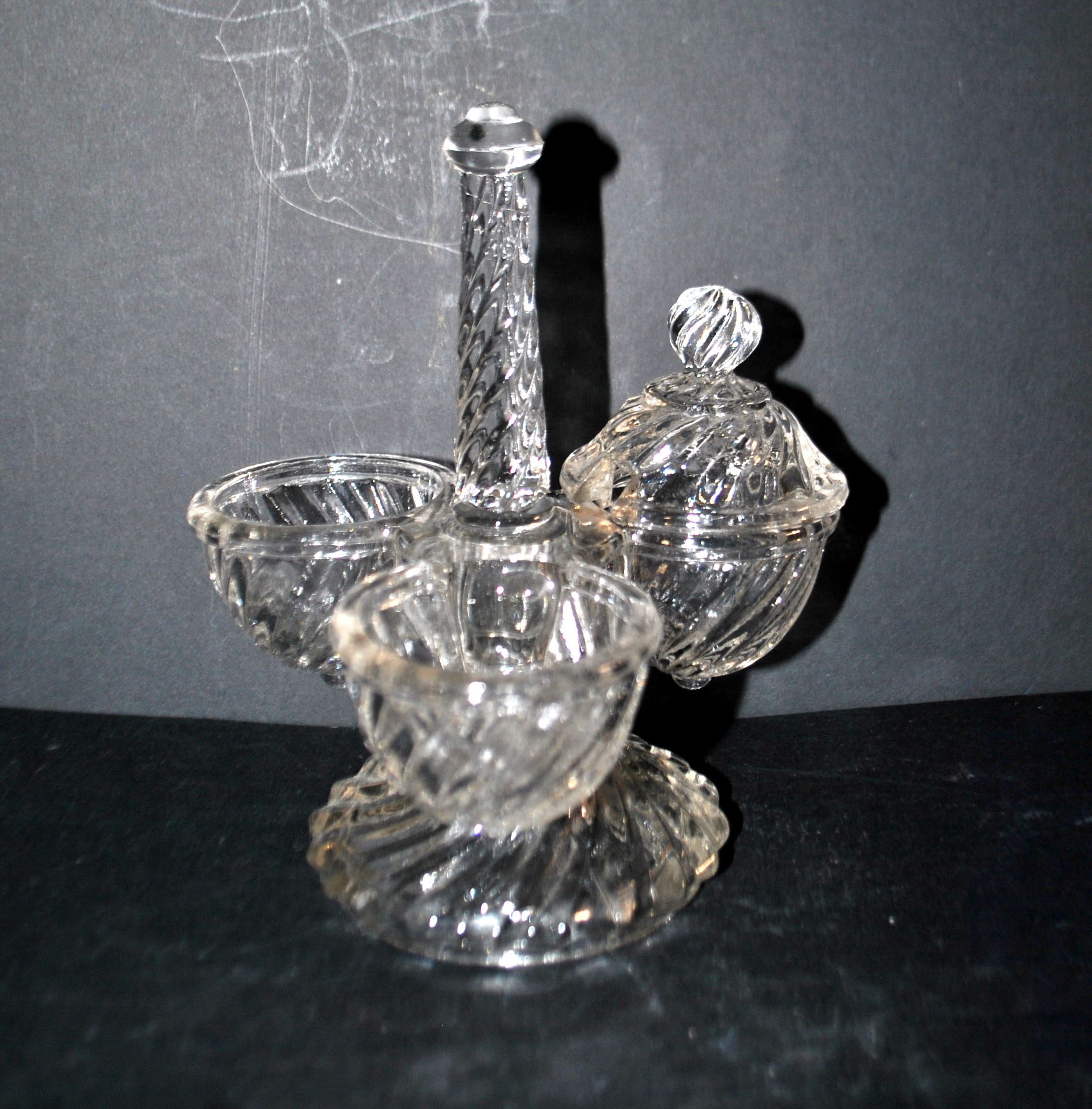 VALLERYSTHAL Ménagère tournante - serviteur de table verre moulé sel poivre moutarde – Image 4