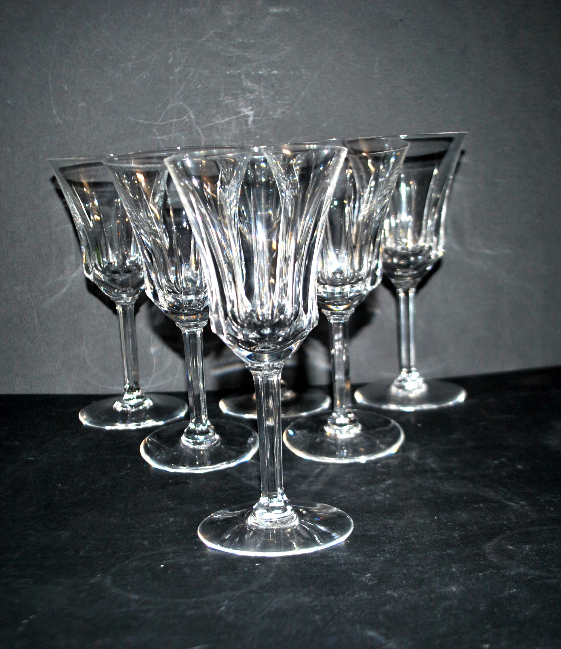 Lot 6 verres à vin évasé en cristal taillé style CONCORDE CERDAGNE H15.2 – Image 7