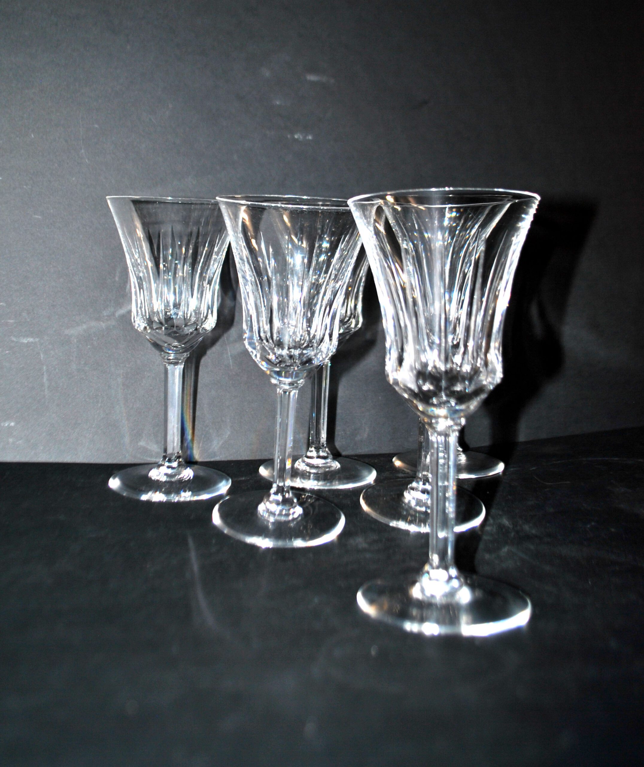 Lot 6 verres à vin évasé en cristal taillé style CONCORDE CERDAGNE H15.2 – Image 10